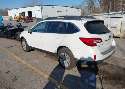 2015 Subaru Outback 2.5I Premium z USA, uszkodzony, nr VIN 4S4BSBDC2F3236607